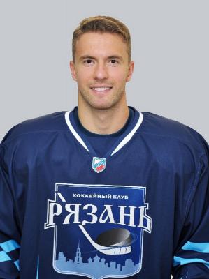 Юрий Петров